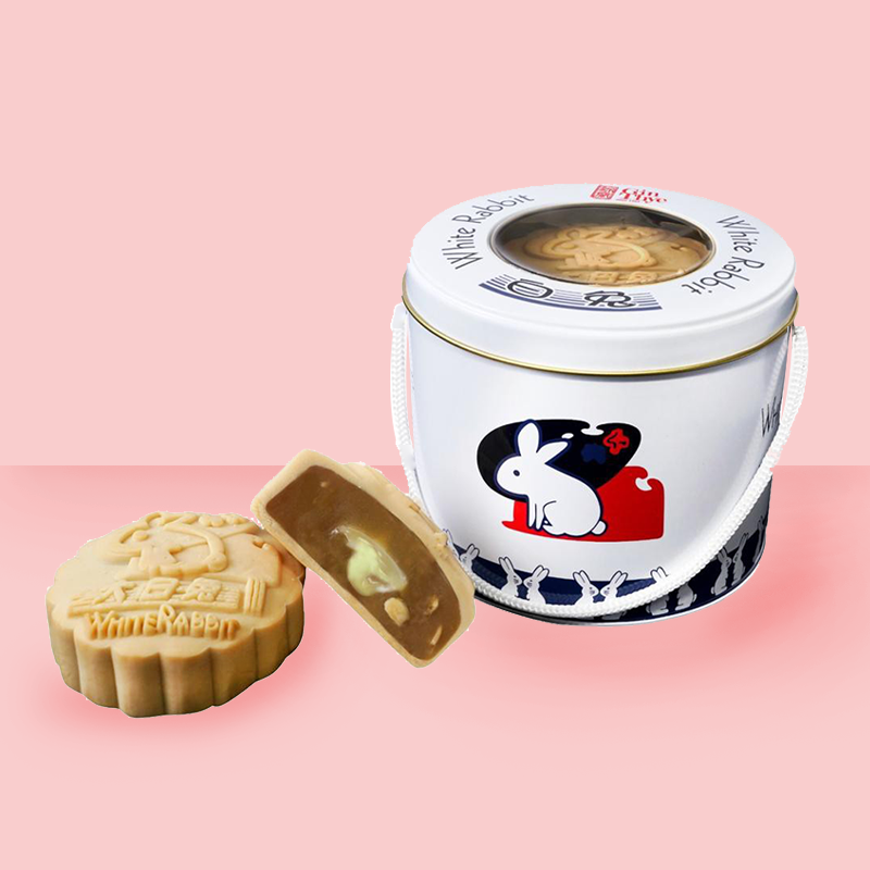 white-rabbit-baked-mooncake