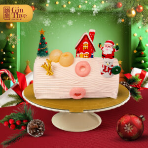 Gin Thye Christmas Lychee Log Cake with soft fruity layers